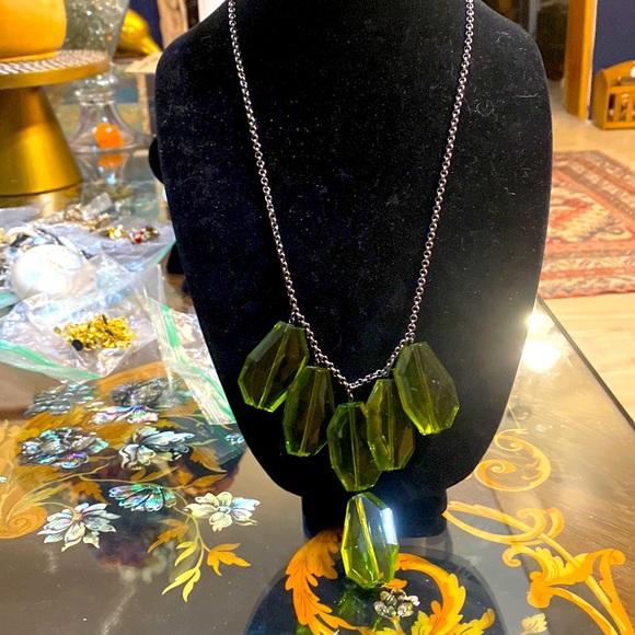 Green Necklace - Picture 1 of 1